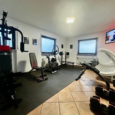 Stilvolle Wellness-Ferienwohnung In Neef Whirlpool, Sauna, Grill, Fitness, Billard & Moselblick Exterior photo